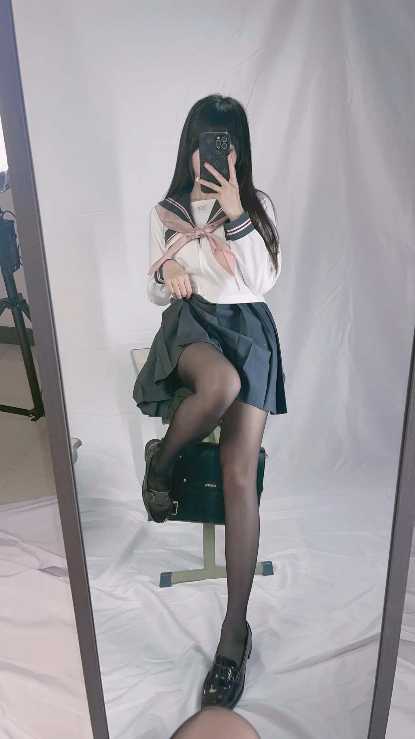 NO.050 自拍系列mikoの黑丝4[187P461.9M] – [miko酱ww]-雪魅图